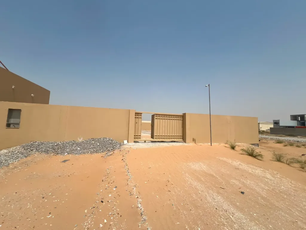 Spacious Yard for Rent in Al Sajaa Industrial Area, Sharjah – Prime Location for Storage, Logistics & Industrial Operations